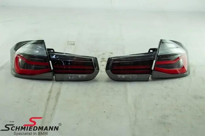 -DEMO- Taillights black-line LED -M-Performance- original BMW (Damaged lens) 63212450105 63 21 2 450 105 2450105